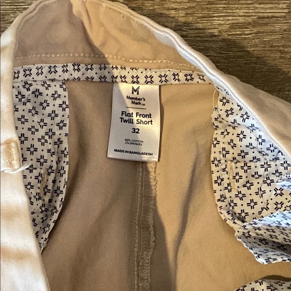 Men's Classic Tan Flat Front Shorts - Picture 4 of 4